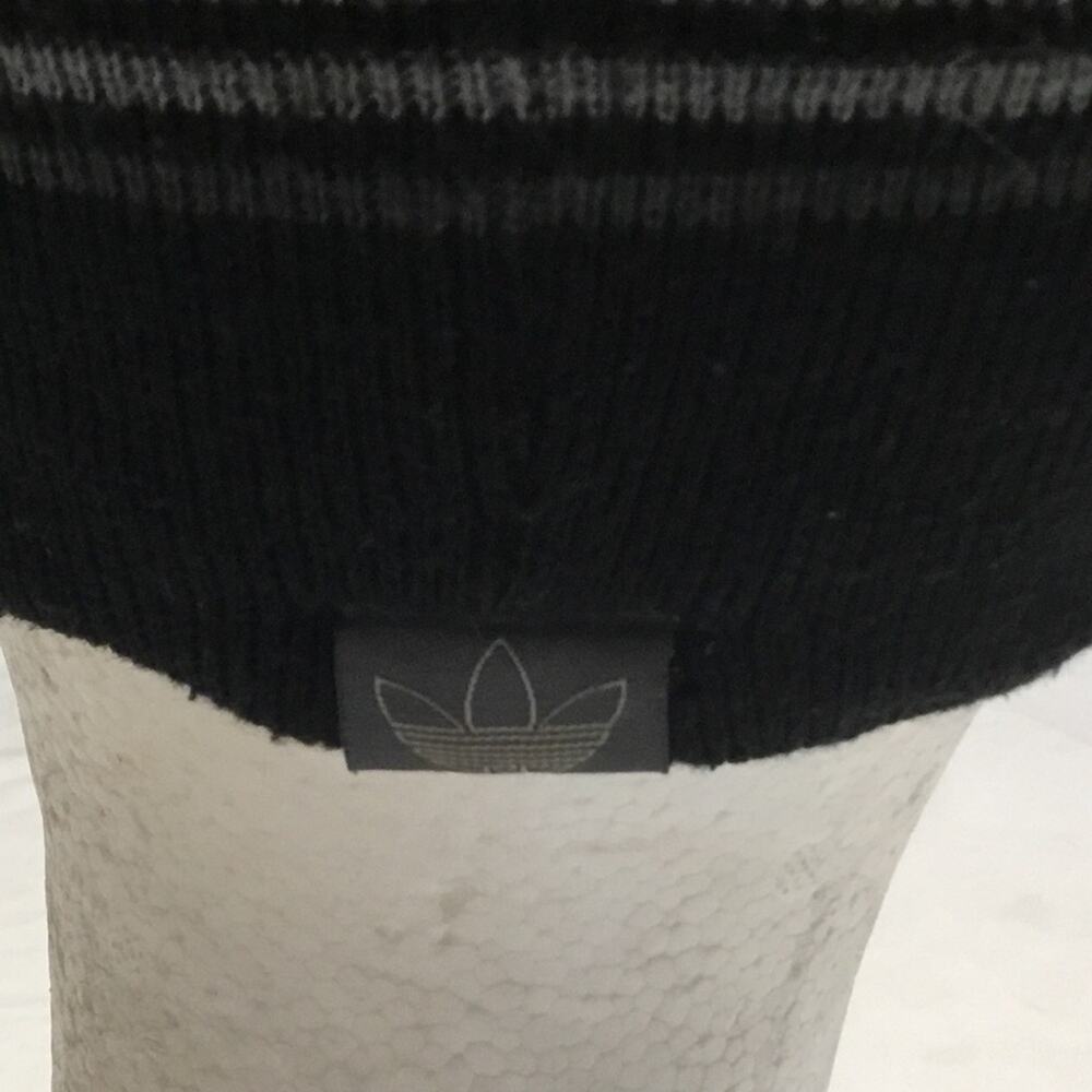 Adidas Woman’s Hat - Picture 5 of 8